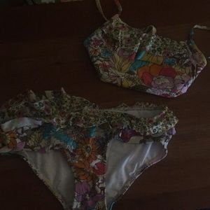 Comes as a set or separate